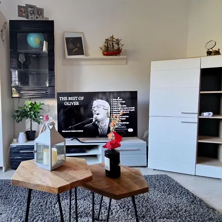 Chic - Near Bridge Apartment Zadar